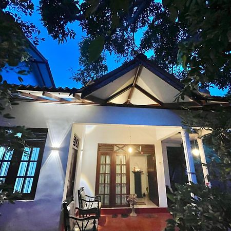 Weligama Villa South Exterior foto